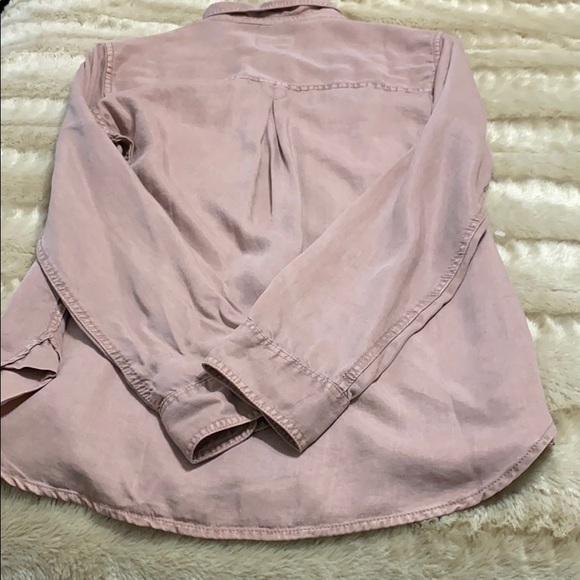 ‼️SALE‼️ AE Button Down Shirt - Picture 4 of 4